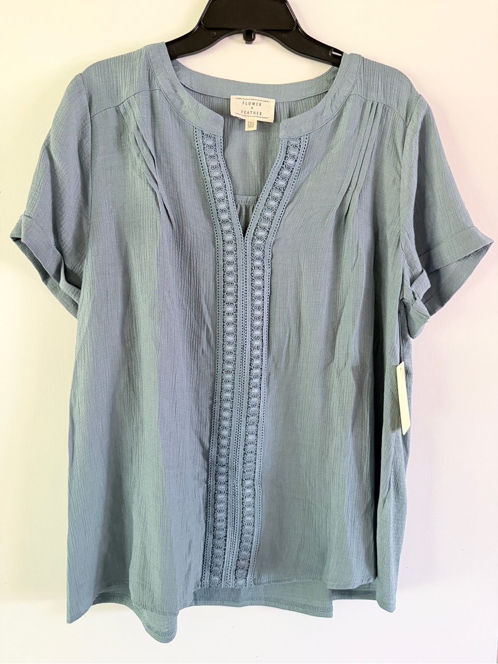 Flower and Feather Dusty Blue Crochet-Trim Short Sleeve Top 3XL NEW